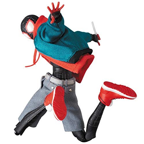 MAFEX Chucky Good Guys Renewal Ver. – Official Action Figure